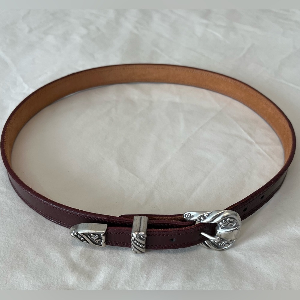 Nacona dress western belt. Good condition.